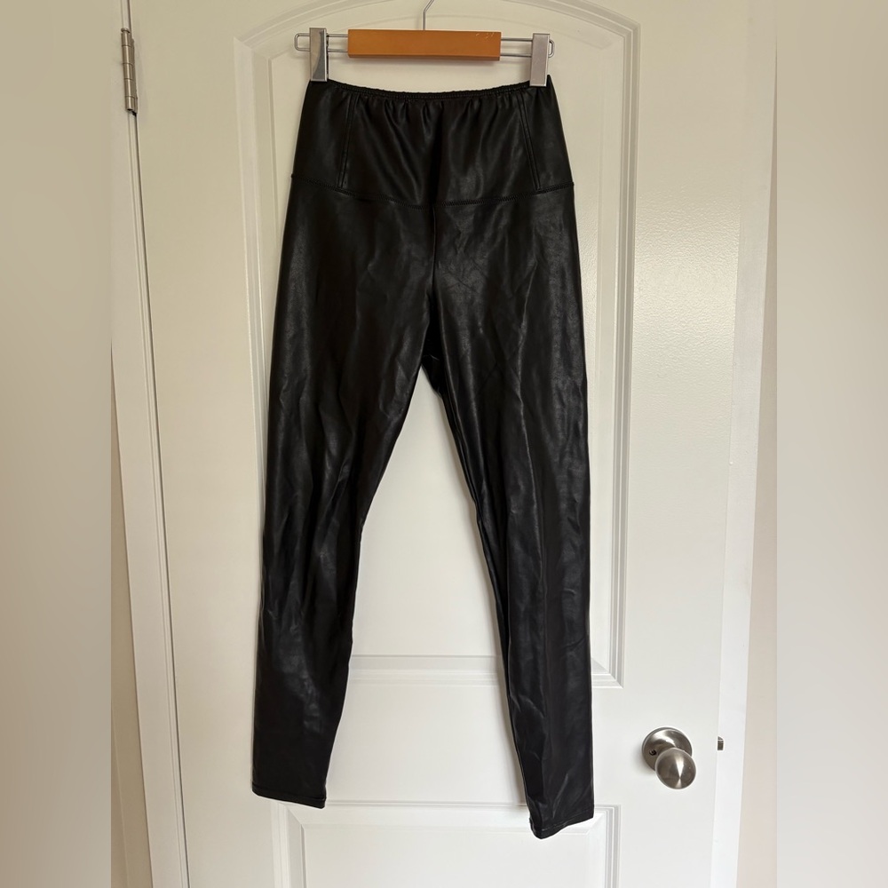 Wilfred faux leather leggings black, size small, Aritzia